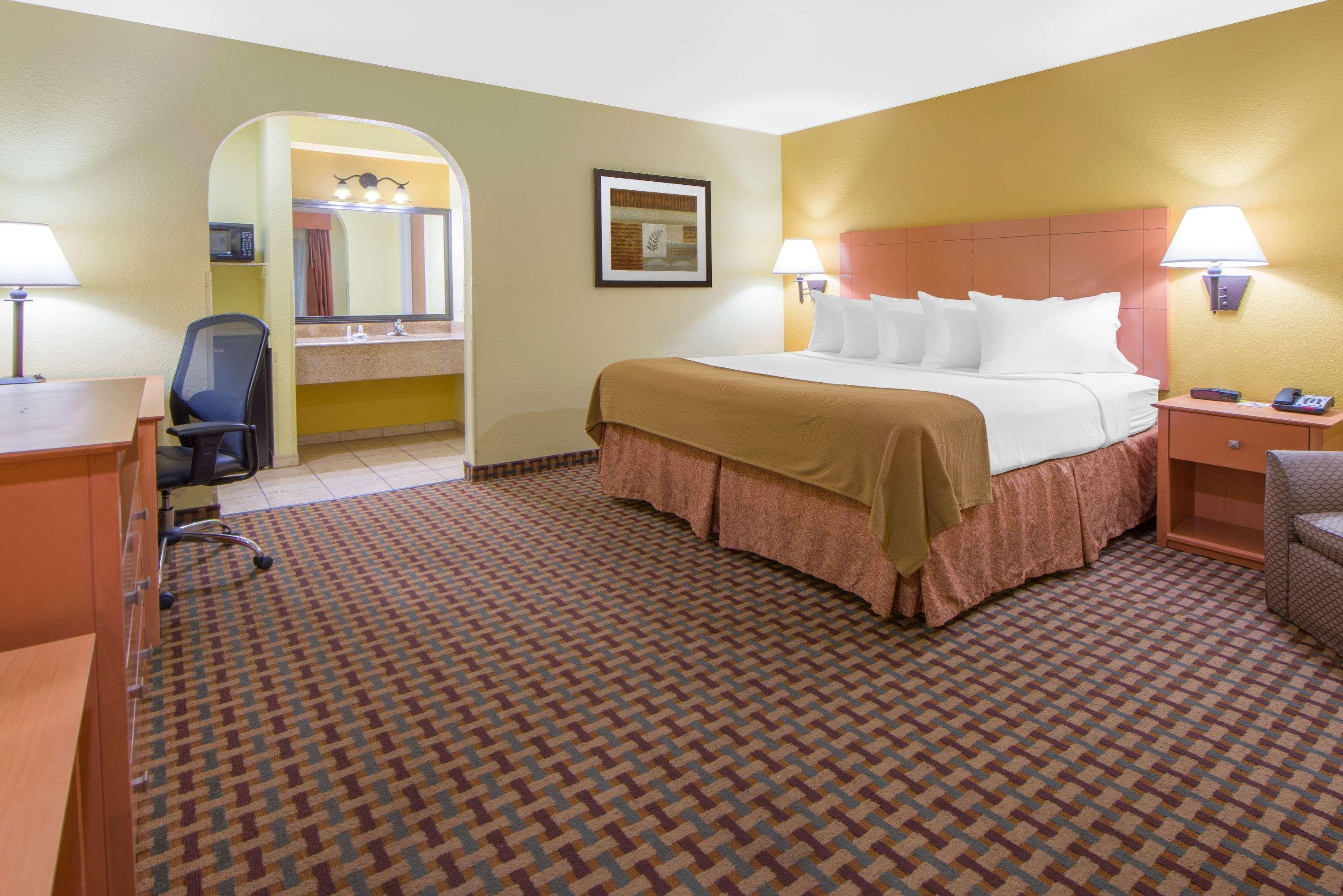 Days Inn By Wyndham Lubbock South Kültér fotó